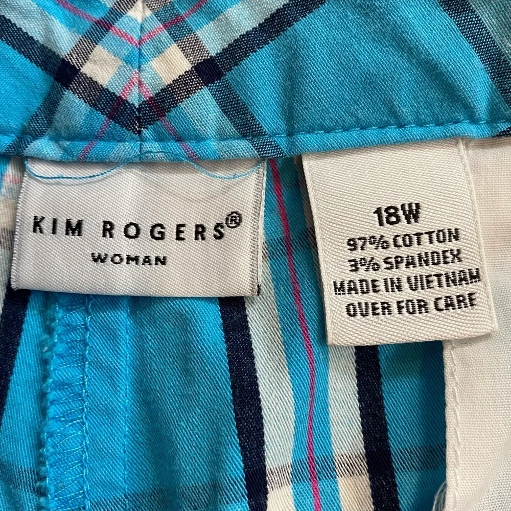 KIM ROGERS Women's plus size 18w Blue Plaid Women’s Bermuda style Shorts